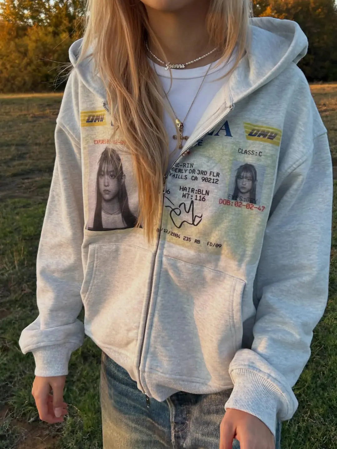 HAERIN NEWJEANS OVERSIZED ZIPUP PODpartner