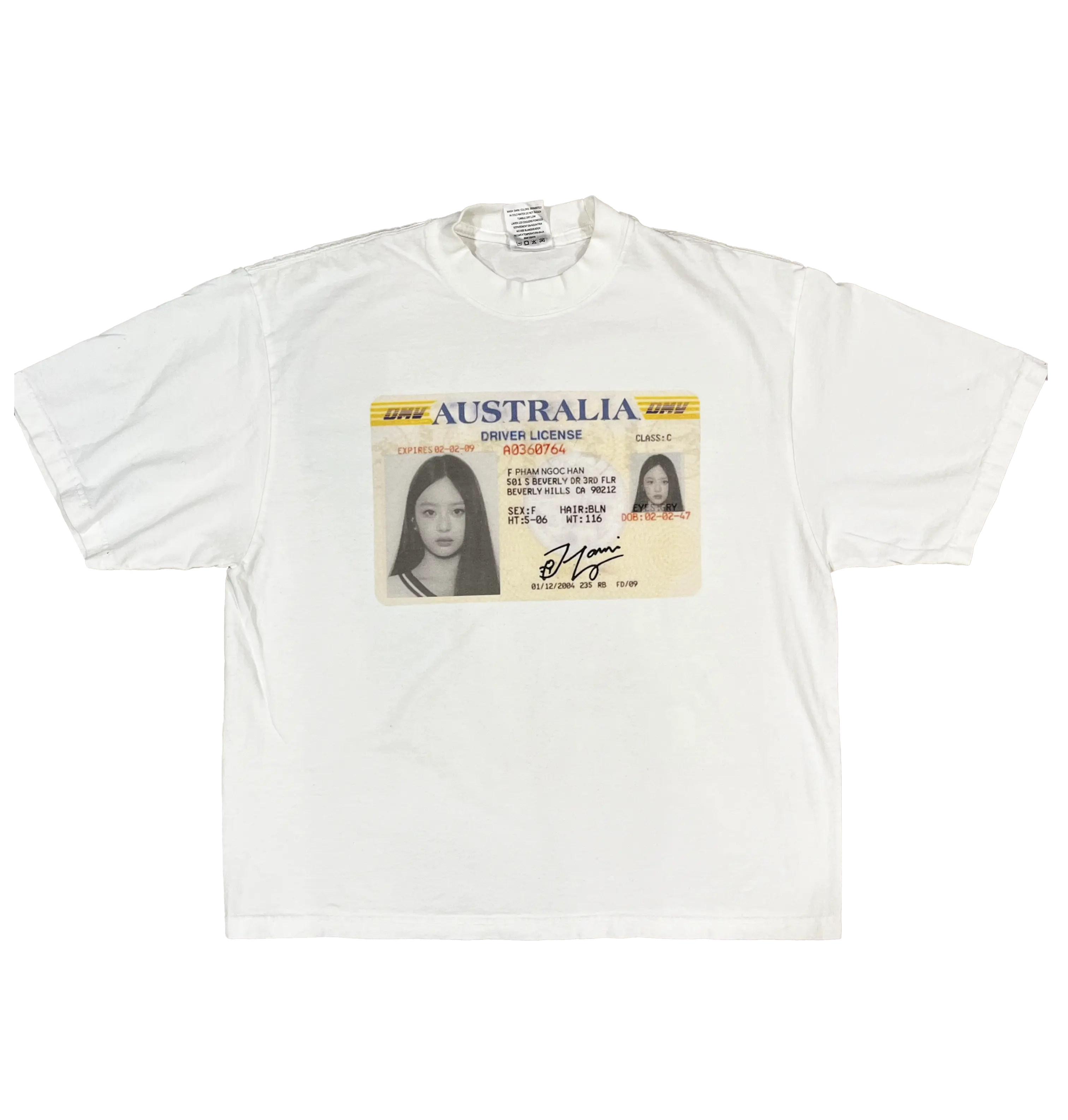 'hanni' newjeans/njz tee byjovials