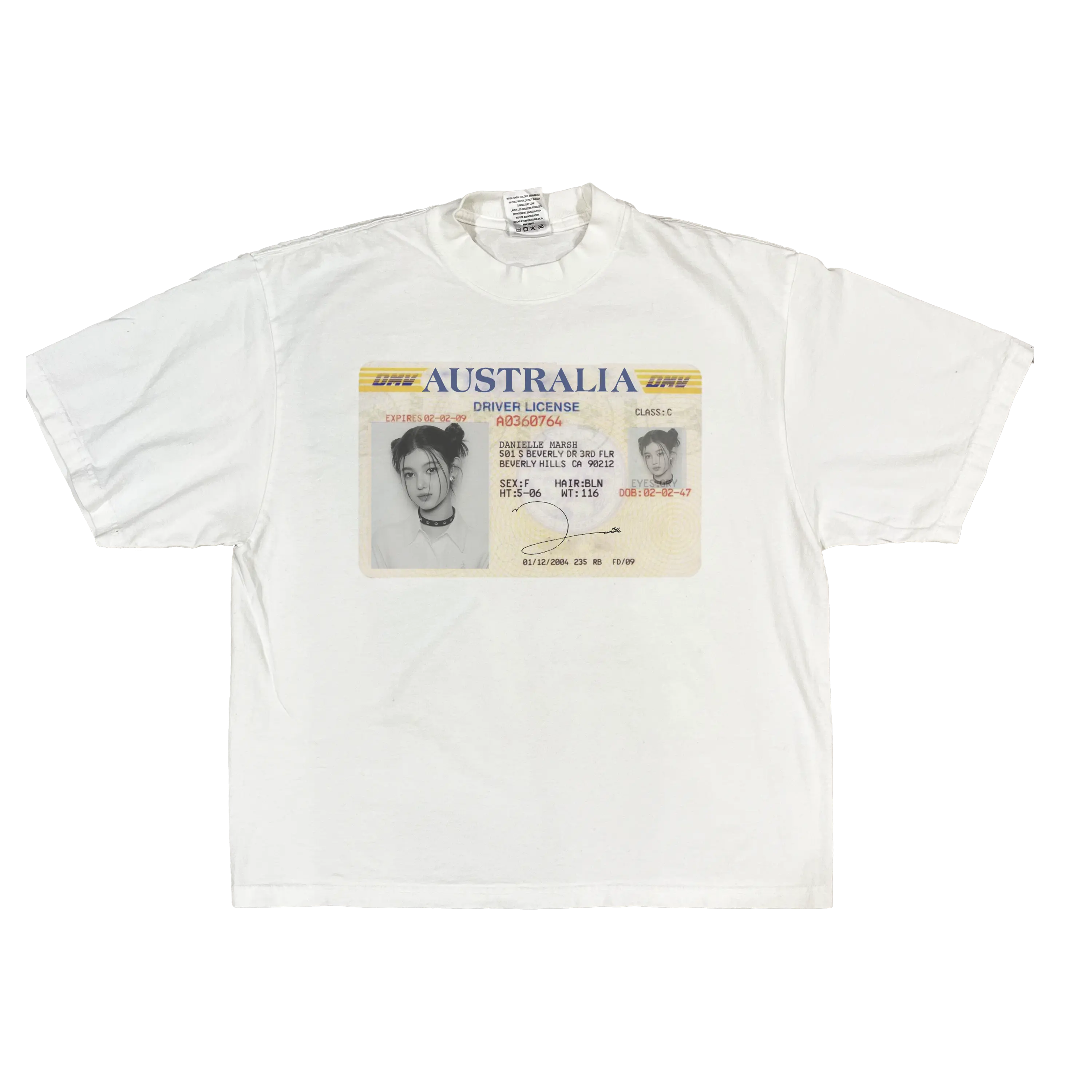NEWJEANS 'ID' Tee byjovials