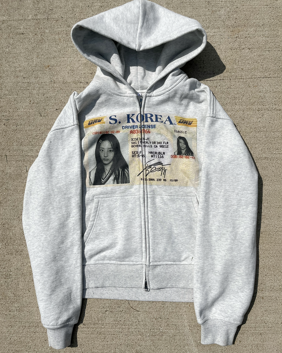 'minji' newjeans/njz zip up