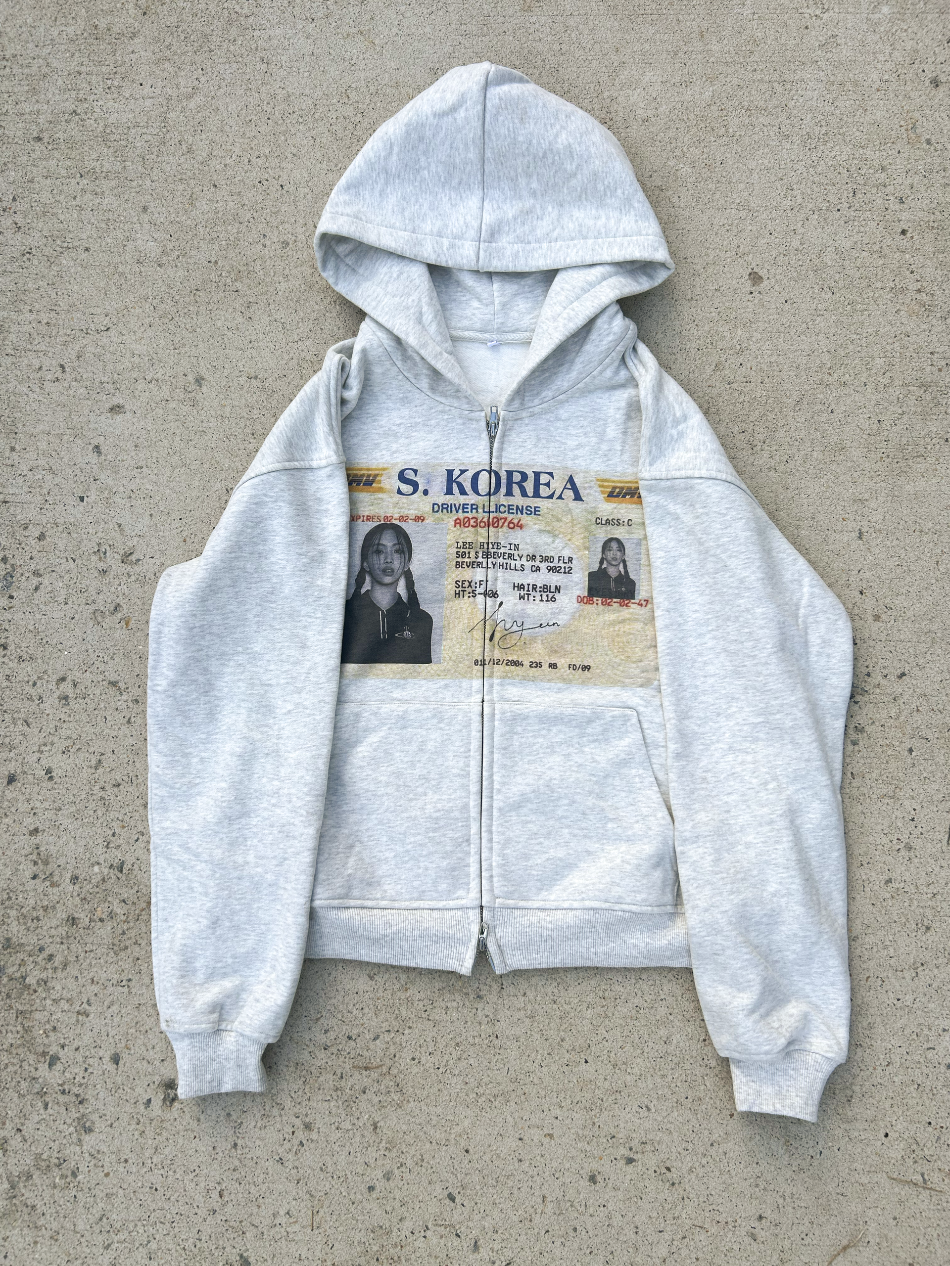 'hyein' newjeans/njz zip up